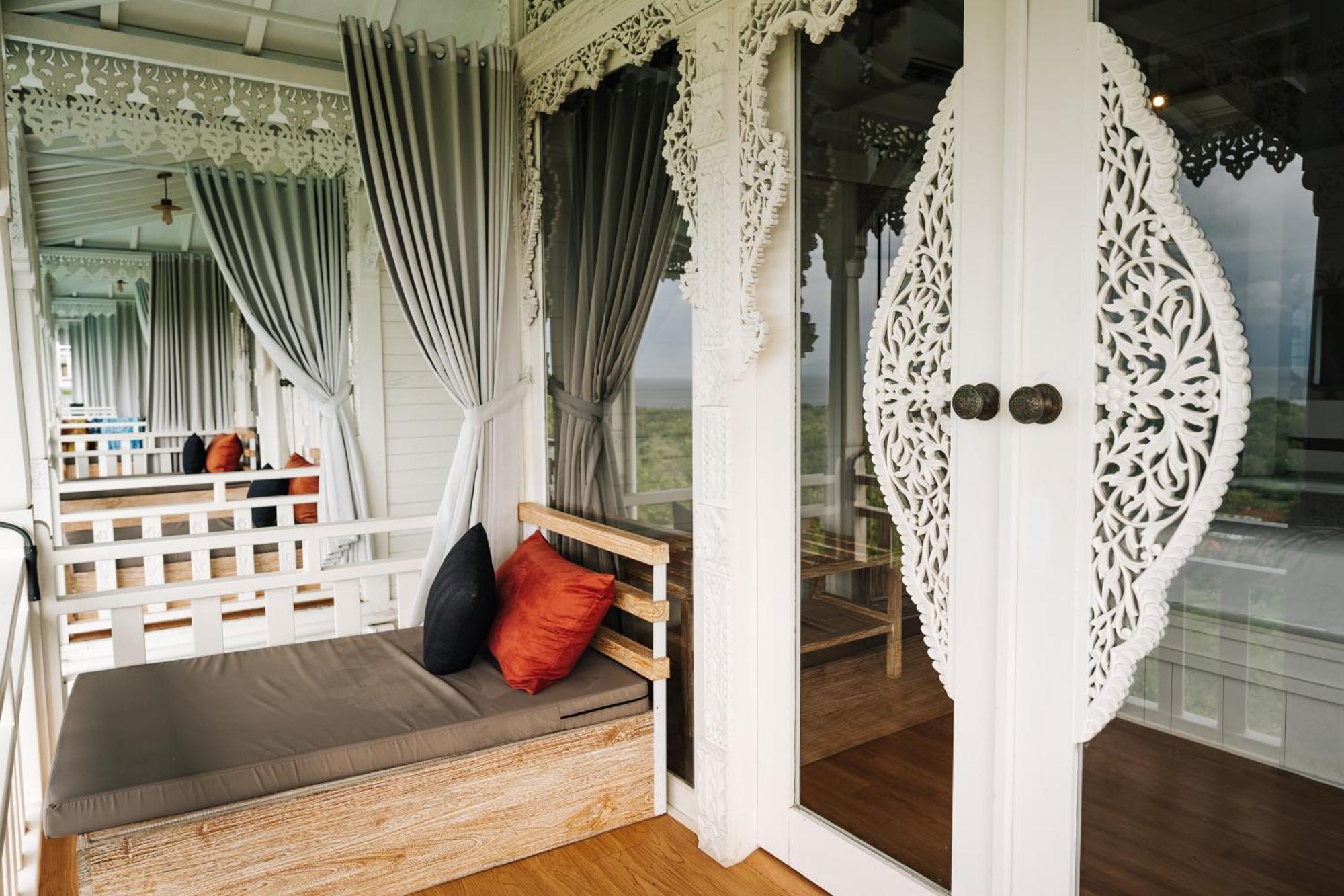 Mambo Hill Resort Ped Ngoại thất bức ảnh