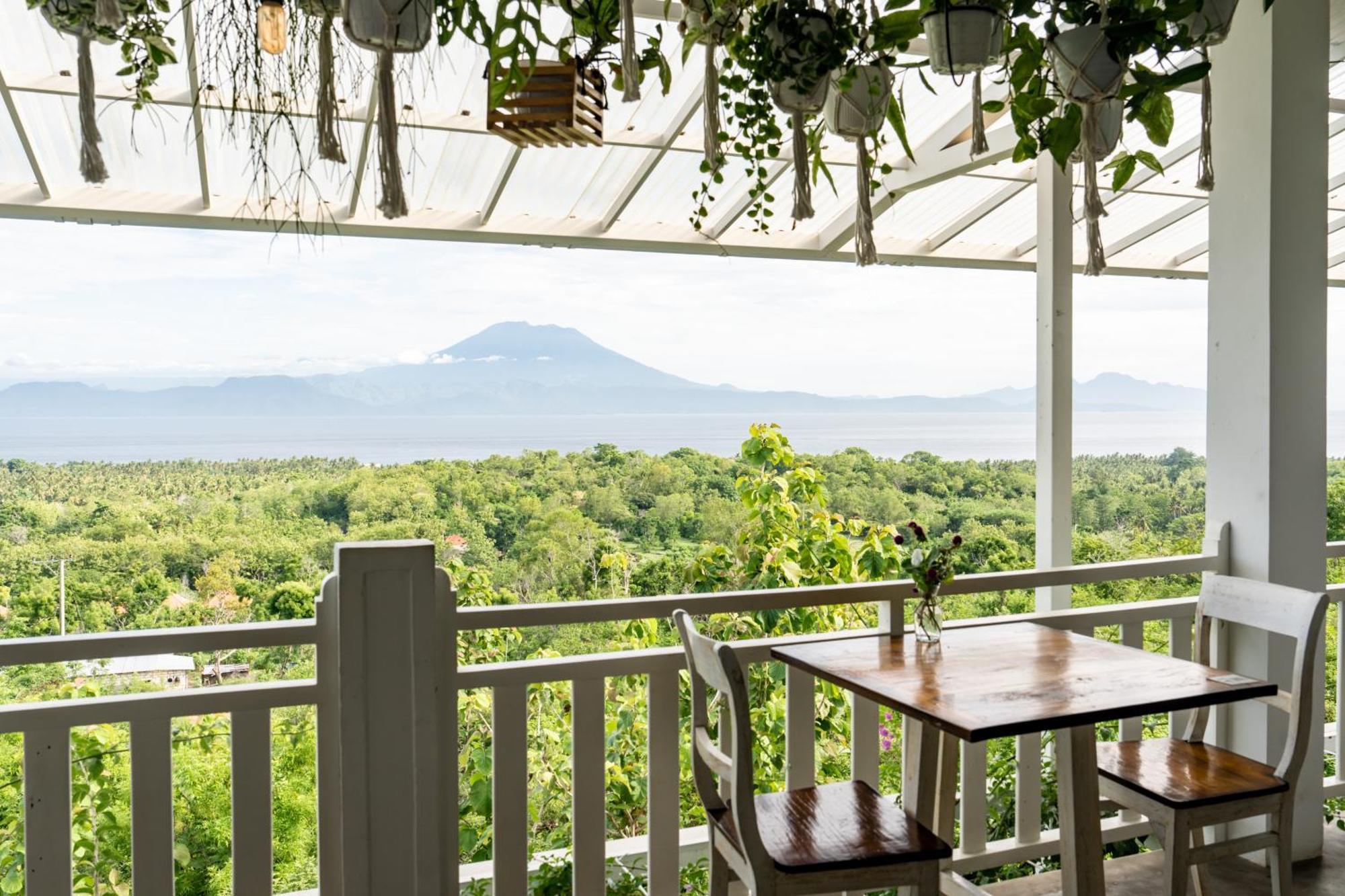 Mambo Hill Resort Ped Ngoại thất bức ảnh